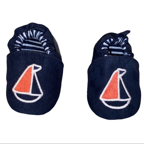 Old Navy Lot of 3 Baby Sandals Crib Shoes - Picture 6 of 7